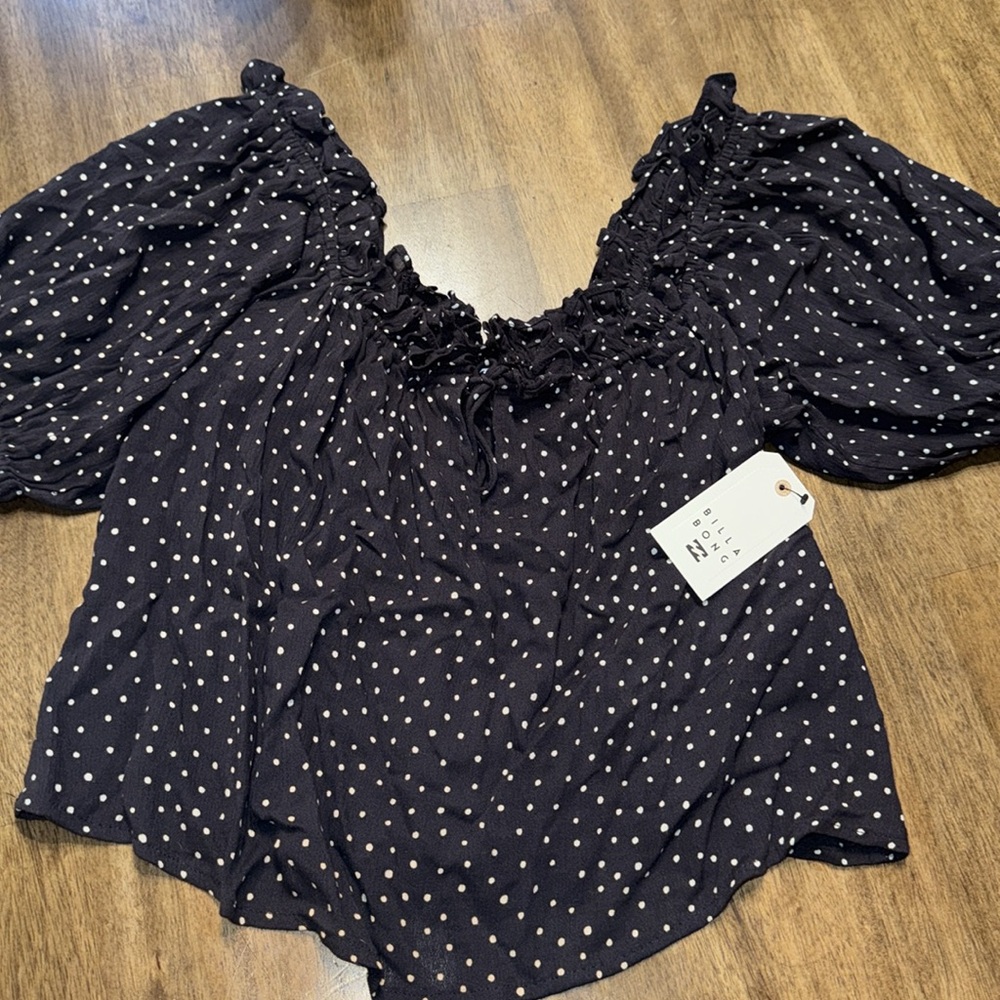 Women's Large NWT Billabong Navy Blue Polka Dot Off-Shoulder Top